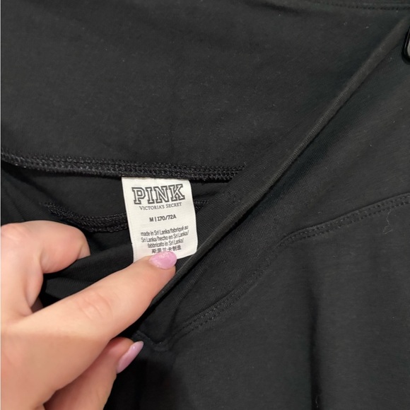 Victoria’s Secret black leggings size medium - Picture 3 of 5